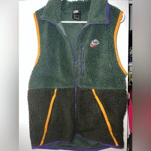 Vintage Style Nike Vest